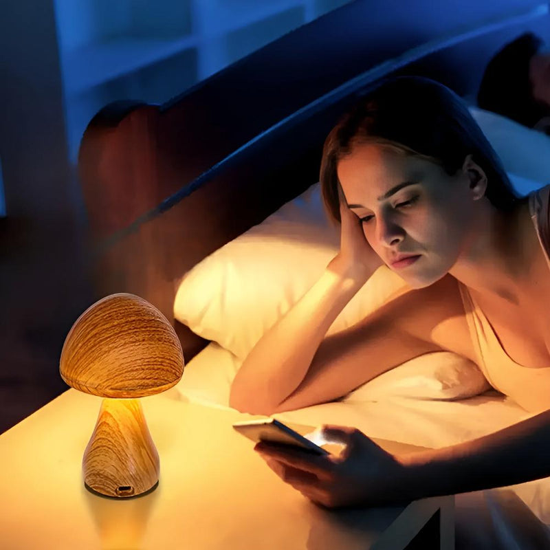 Pilzlampe aus Holz
